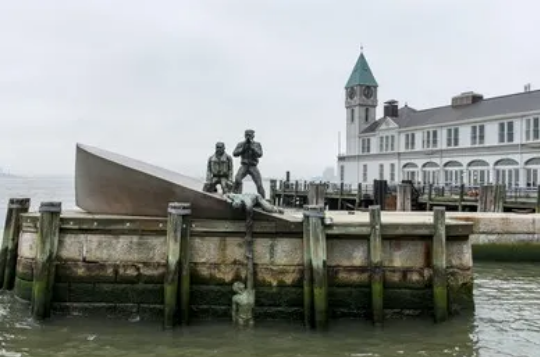 Merchant Mariners Memorial